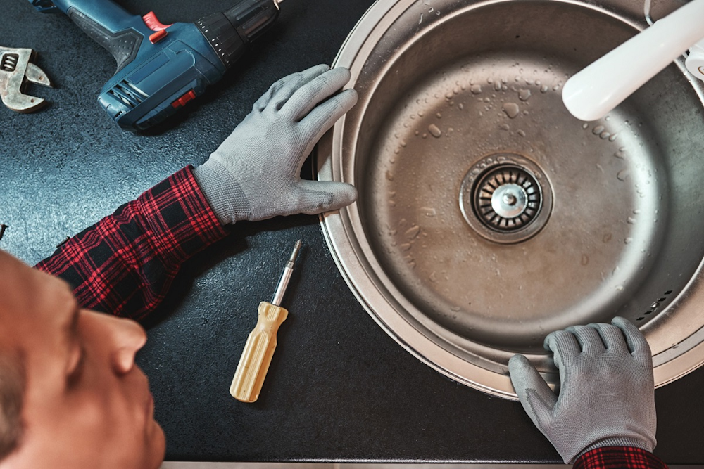 DIY sink repair: tools and materials needed to fix cracks in porcelain sink